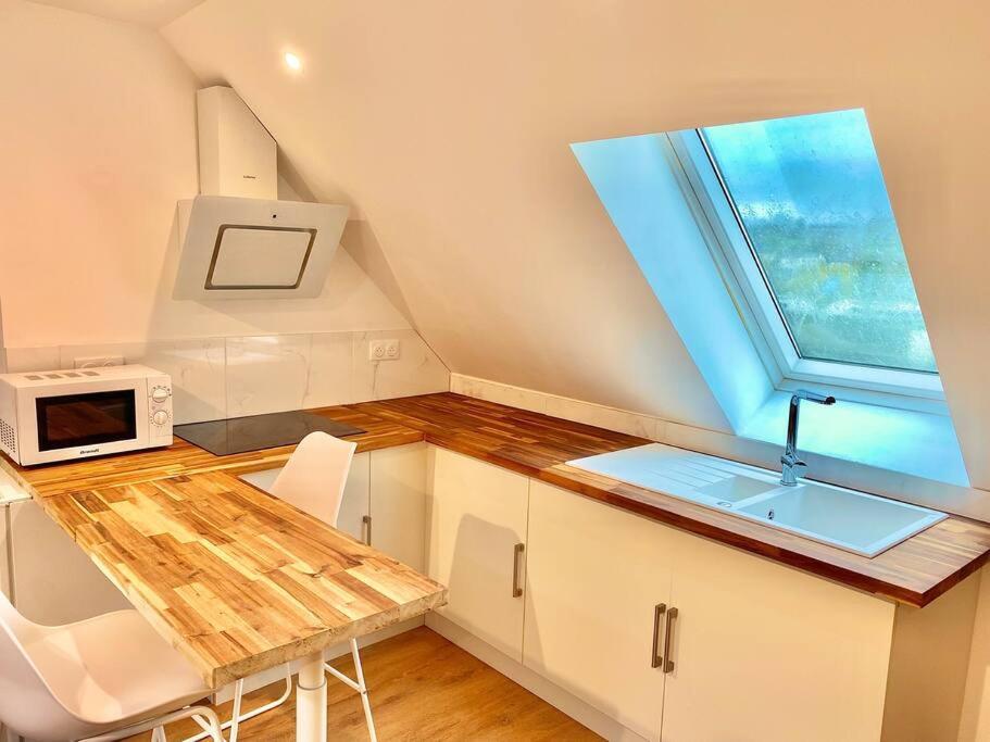 Appartement Renove Proche Gare كْيَمبيه المظهر الخارجي الصورة